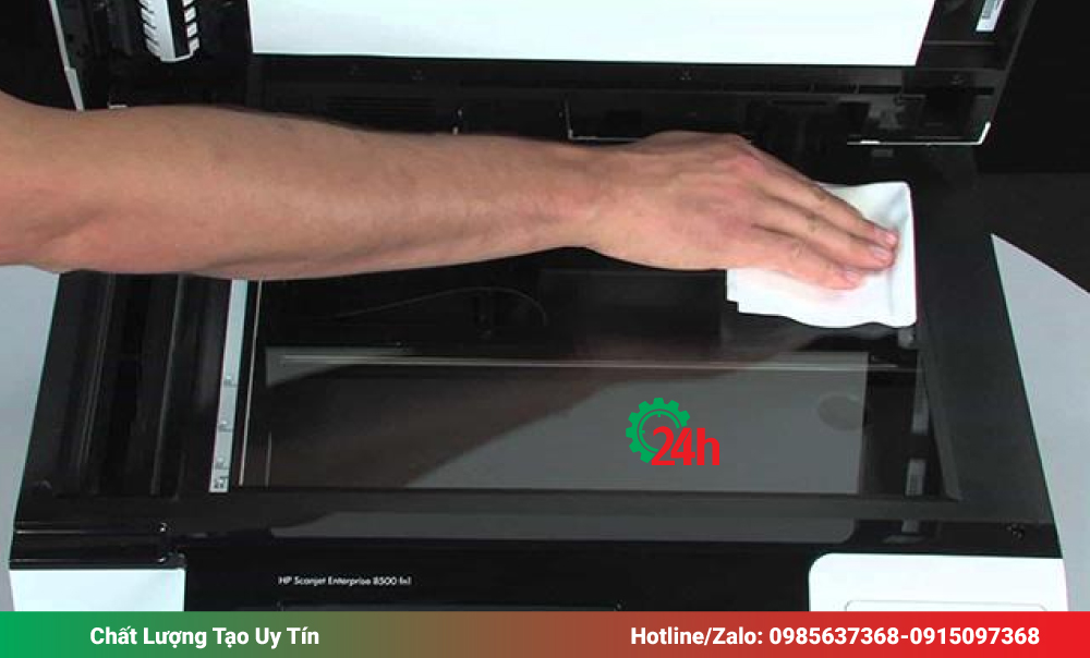 Vệ sinh mặt kính và kính ADF