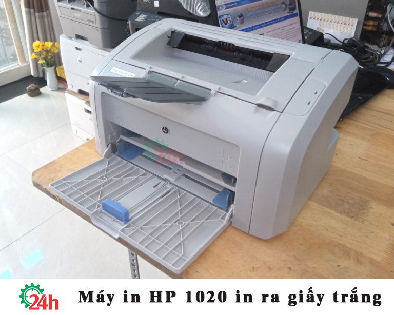 may-in-hp-1020-in-ra-giay-trang